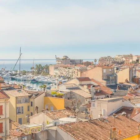 Stunning Sea And Old Town View For Our Full Comfort 3 Bedroom With Balcony By Olam