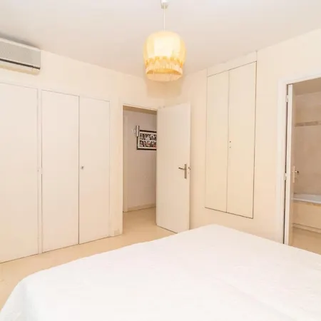 Stunning Sea And Old Town View For Our Full Comfort 3 Bedroom With Balcony By Olam アパート